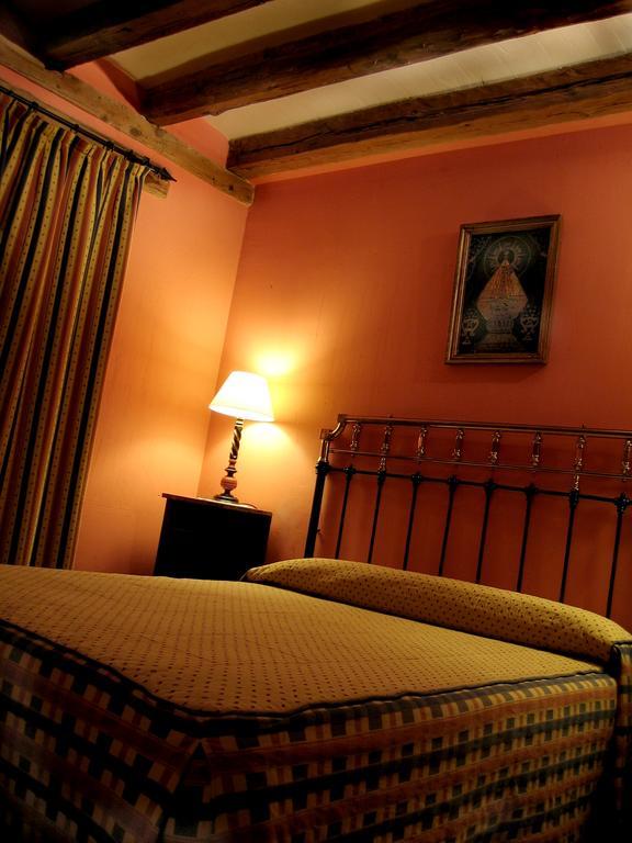 Posada El Zaguan Turégano Стая снимка